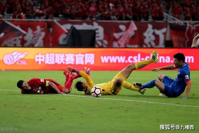 米兰关注伯恩茅斯中场斯科特，未来接替莫德里奇
